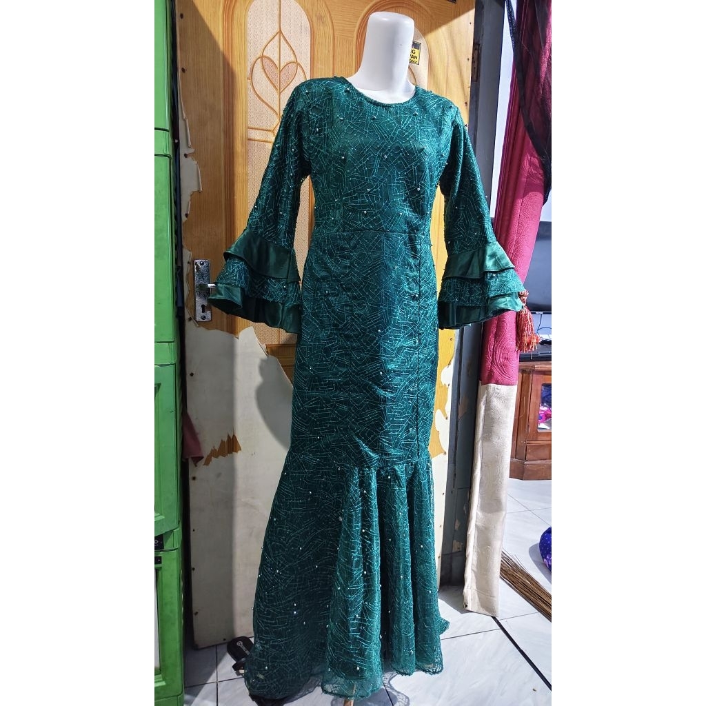 BAJU PL PENYANYI