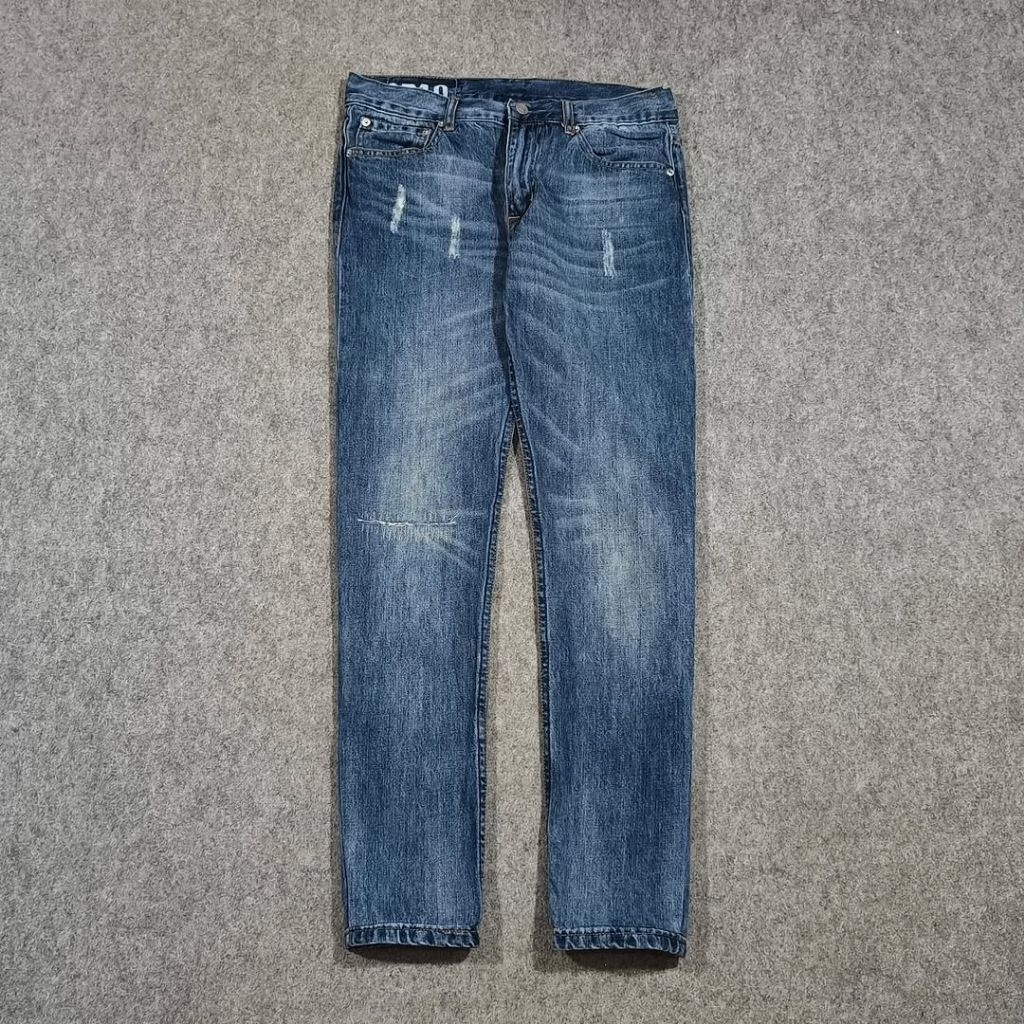 Celana ripped jeans panjang pria VISVIM size 29 second