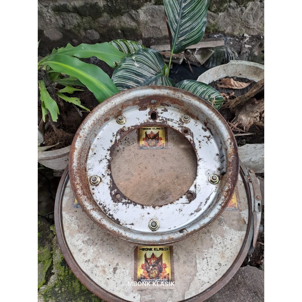 velg banci ring 10 vespa super vespa ps velg vespa ring 10 velg vespa super velg vespa ps velg ring 