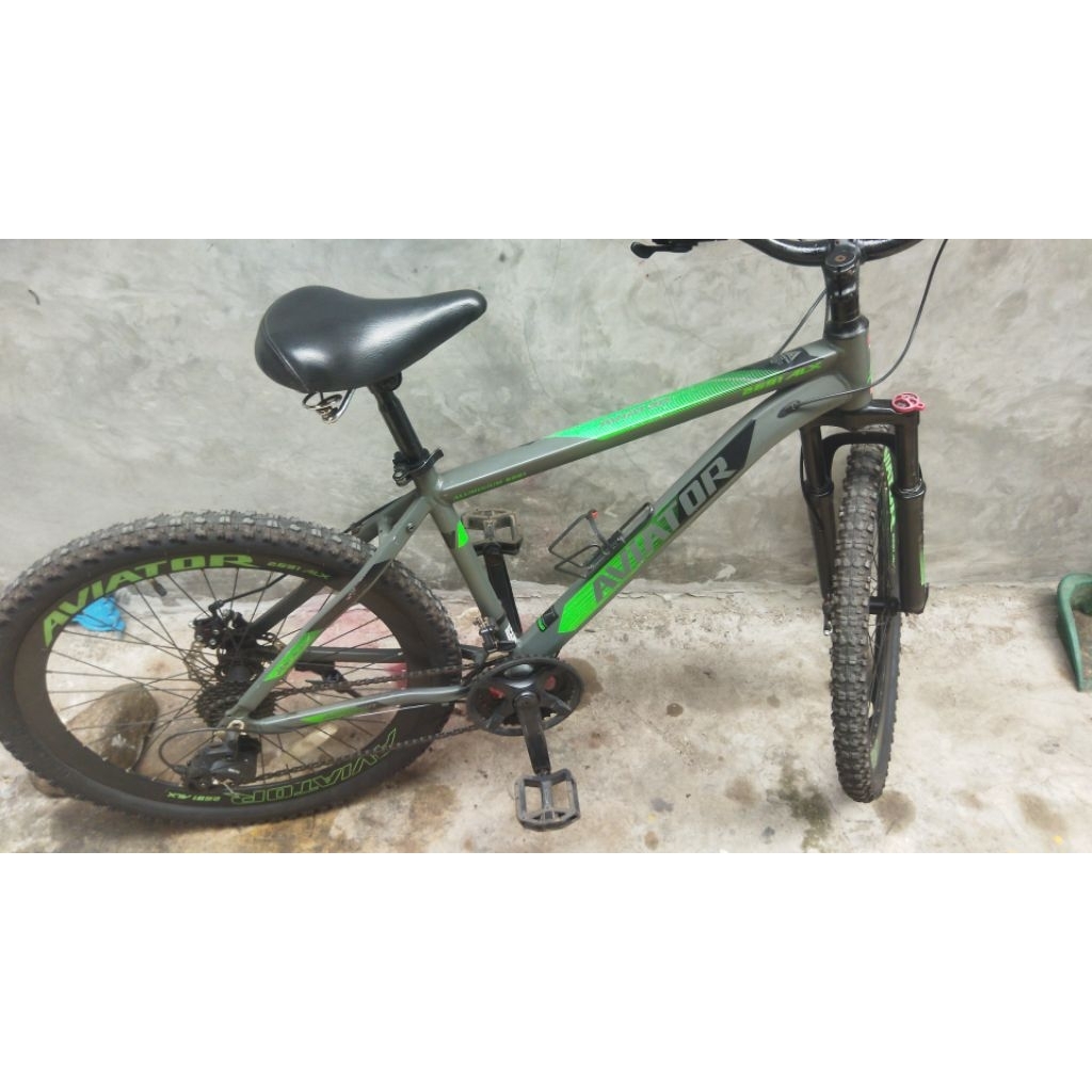 sepeda gunung Aviator 26" Alloy second