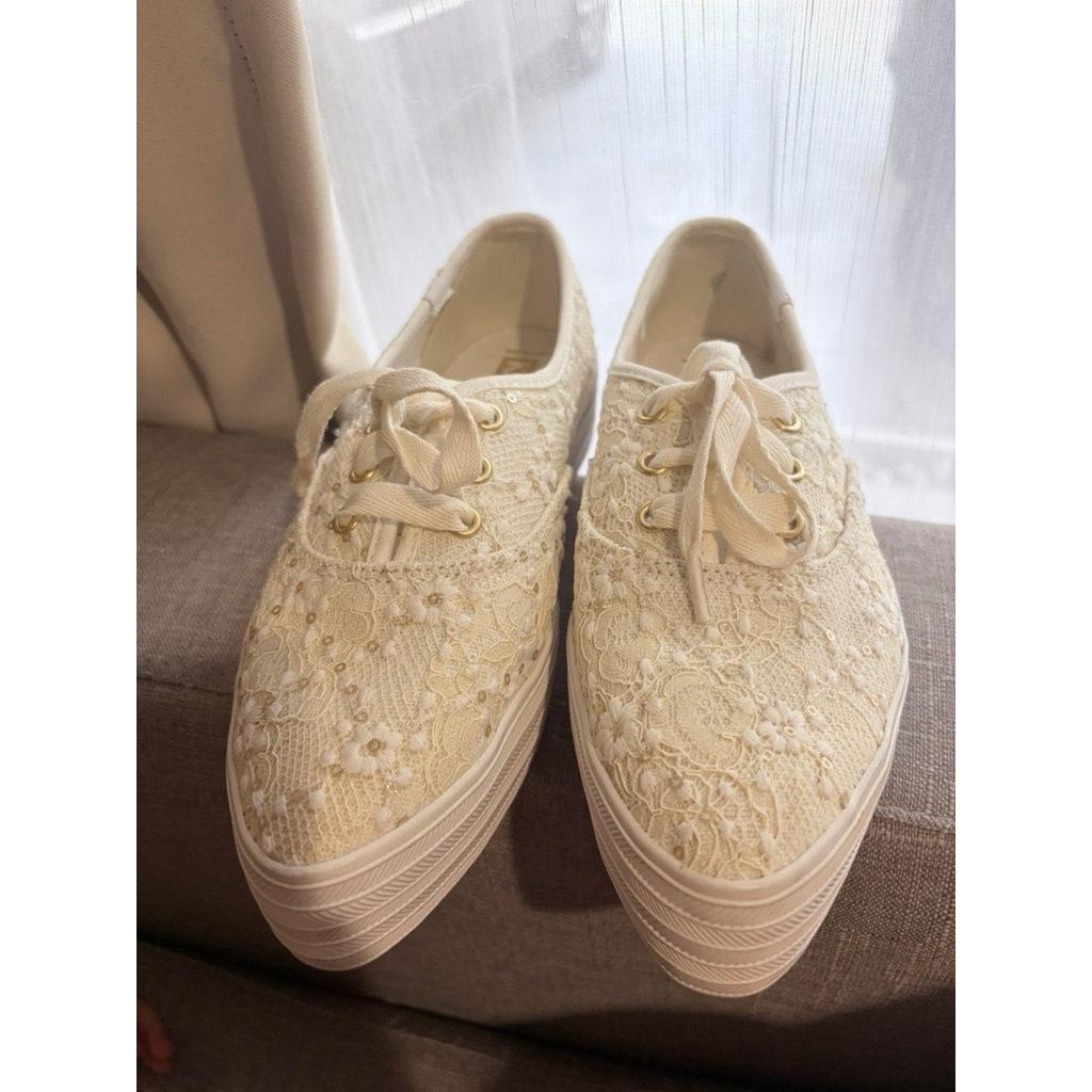 Keds Pointed Lace Shoes Sepatu Keds brukat