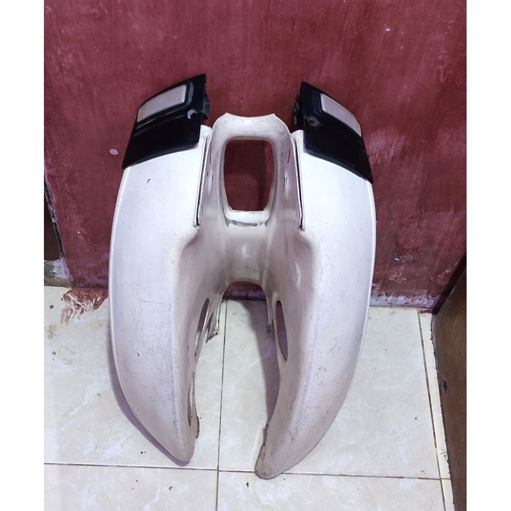 Sayap dek lampu senja depan Supercub C700 C800 Original copotan / bekas