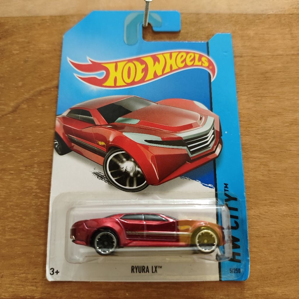 Hot Wheels Ryura LX - Red