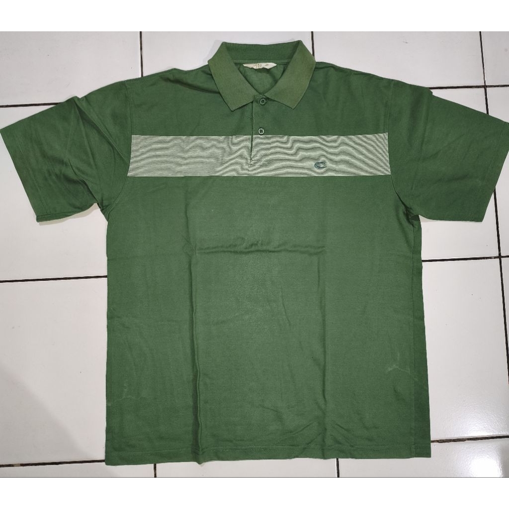 KAOS KERAH HIJAU COLE XL SEKEN/PL