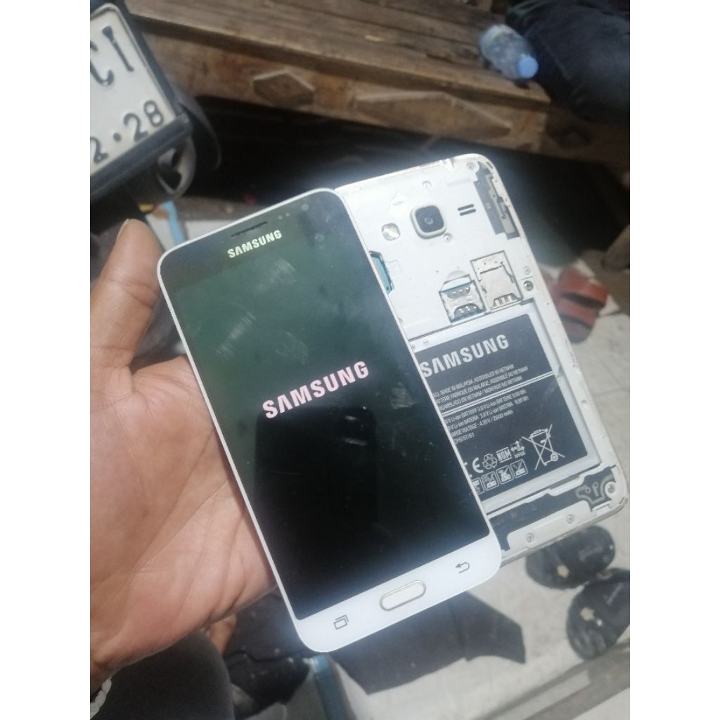 lcd frame samsung galaxy J3 j320G original copotan