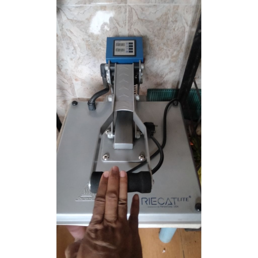 Riecat Alfa heat press