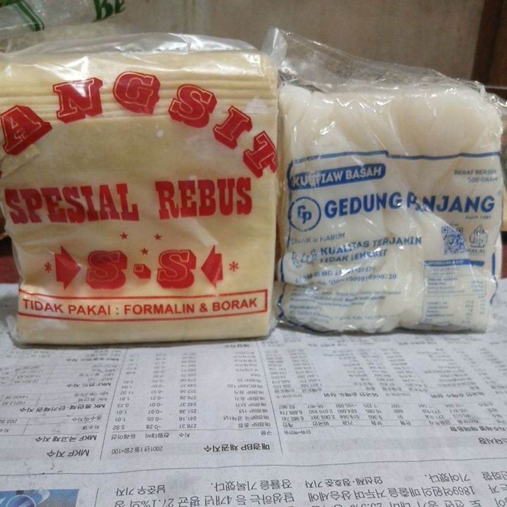 Kwetiau Top Ho 500g dan kulit pangsit SS( kulit bisa goreng dan rebus)