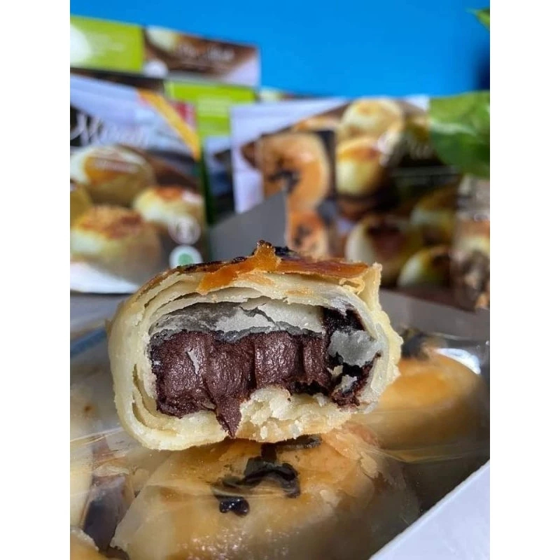 Pia Mirah Oleh - Oleh Khas Makassar / Kue Kering Makassar Enak Halal / Kue Pia Makassar / Rasa Cokla