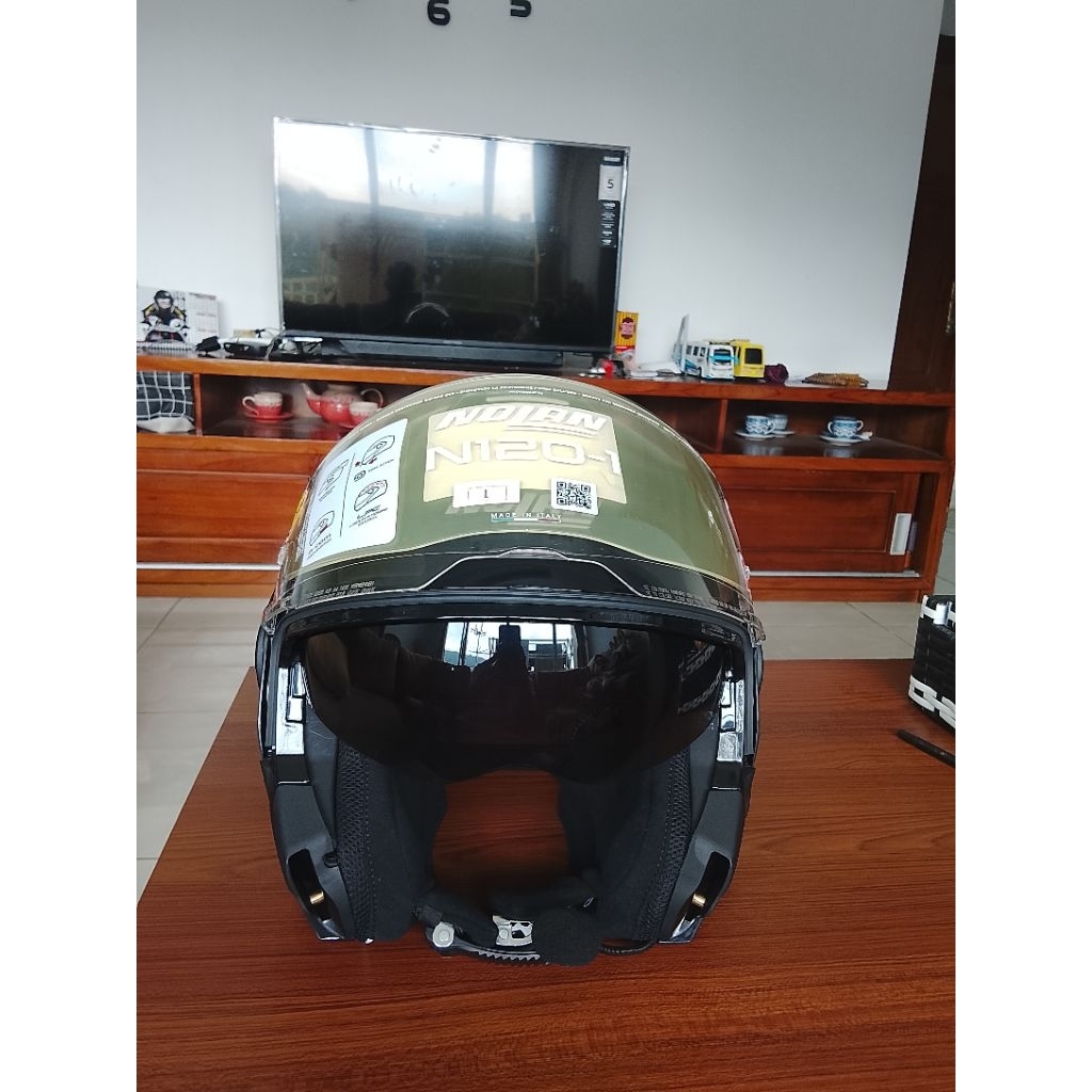 Helm Nolan N 120-1