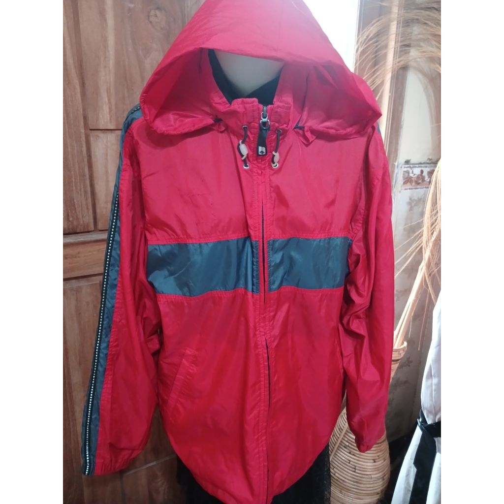 RED HOODIE MEN DESCENTEE