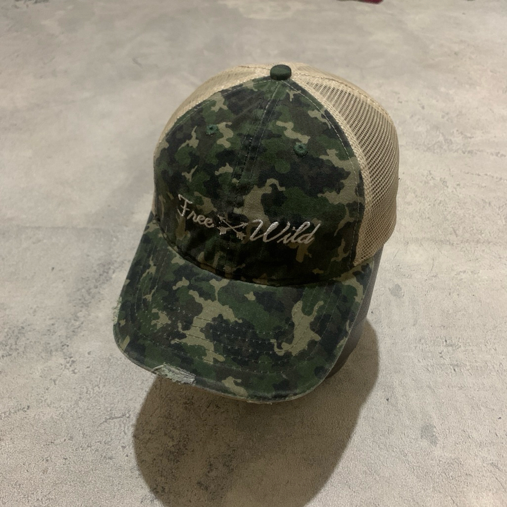 CAMO/LEOPARD TRUCKER CAP