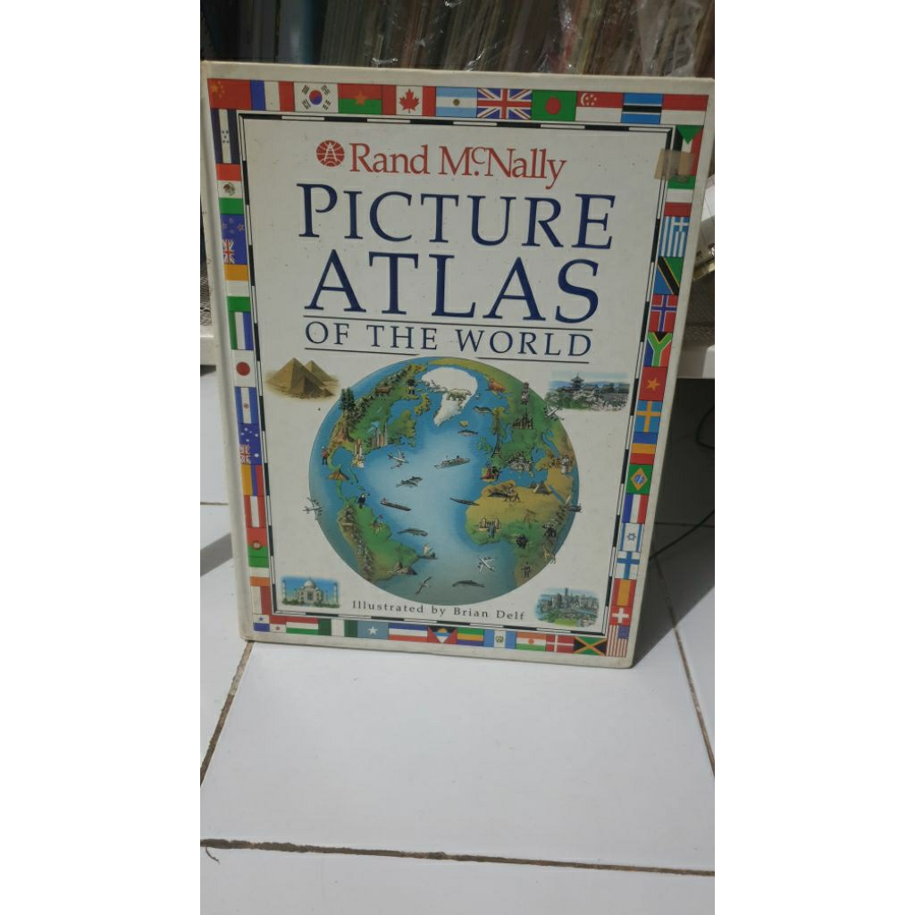 Buku Picture Atlas of the world Rand Mcnally