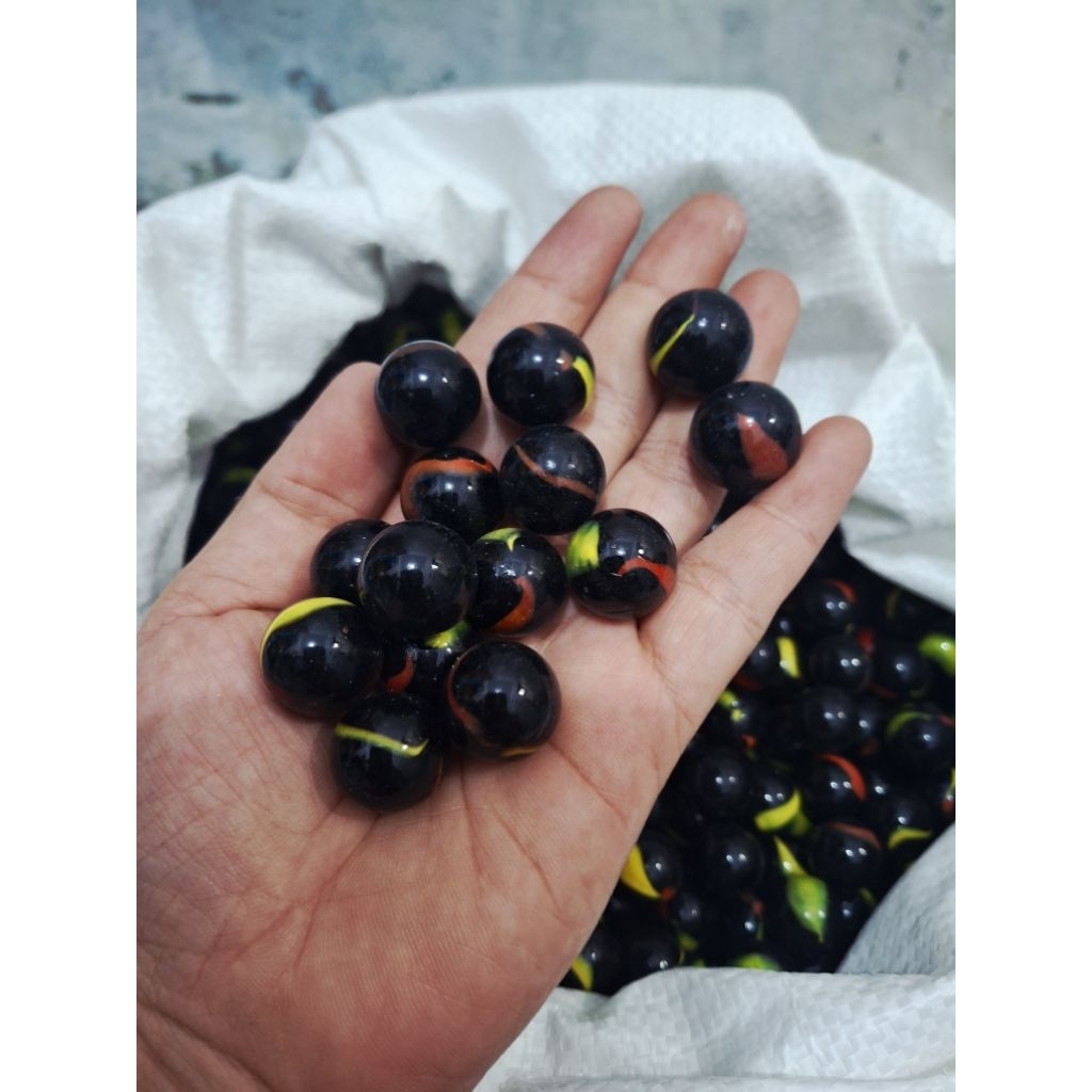 500 Gr Kelereng Metalik Hitam Gundu Metalik Hitam Isi 90-100 pcs Mainan Jadul Hiasan Aquarium