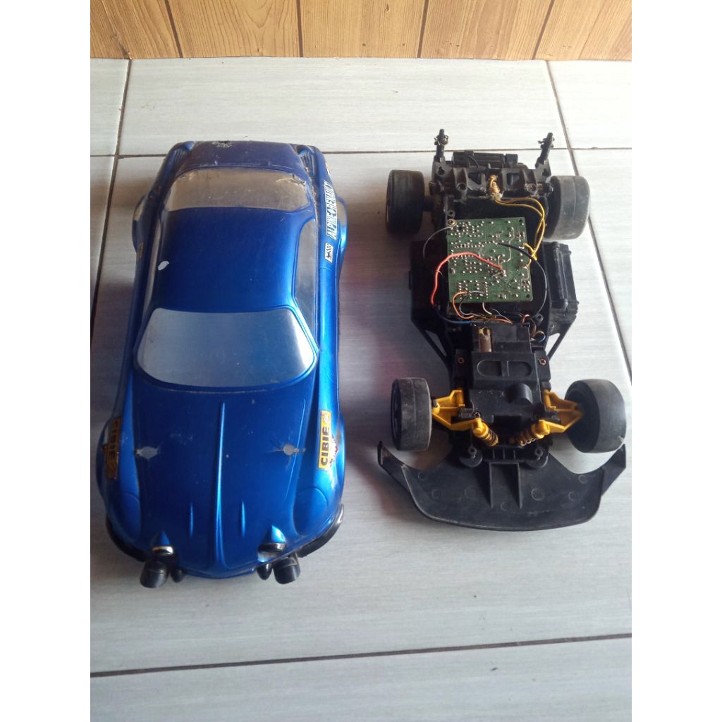 Mobil rc sedan skala 1/14 Nikko