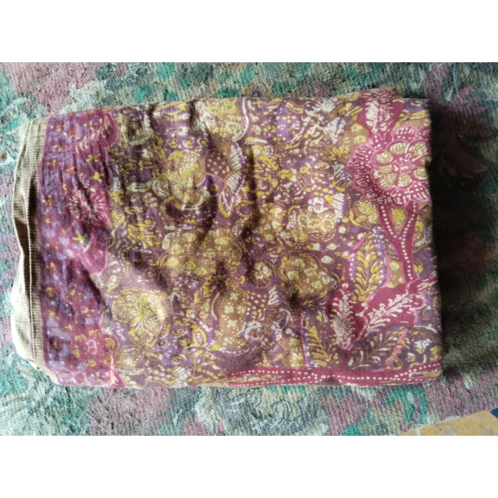 Kain jarik batik khas madura