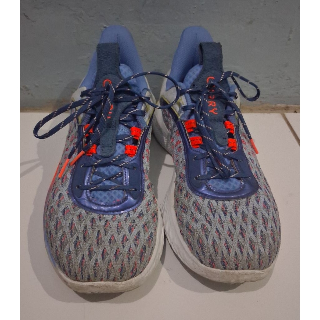 Under Armour Curry 9 flow seken size 42,5