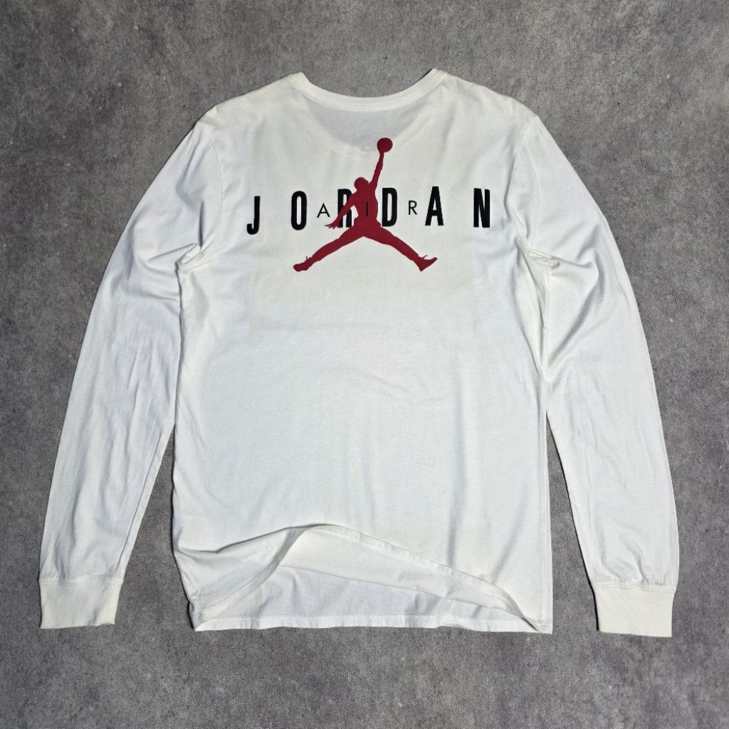 KAOS LONG SLEEVE AIR JORDAN JUMPMAN BIG LOGO ON THE BACK