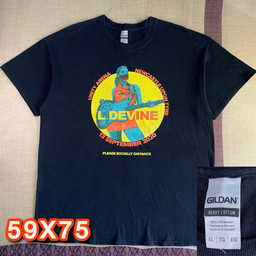 Kaos L Devine Unity Arena Newcastle 2020 Music Tour Merch - Gildan XL