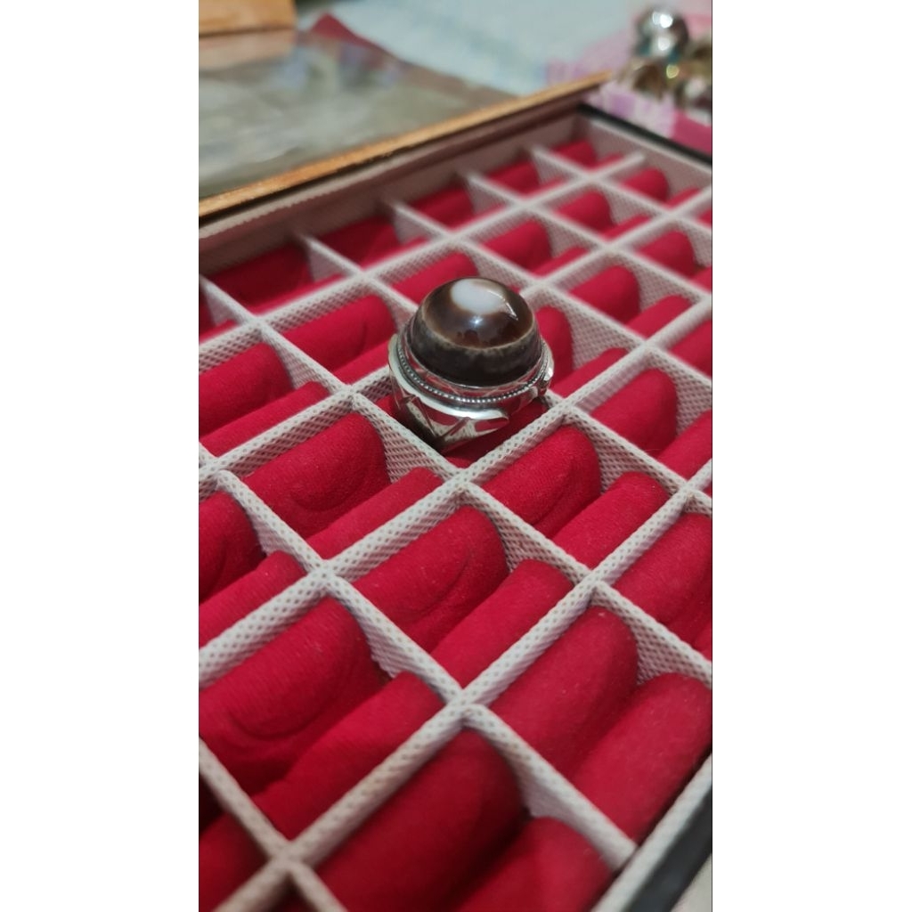 batu akik Yaman tompel / Mata Dewa / Puser Bumi