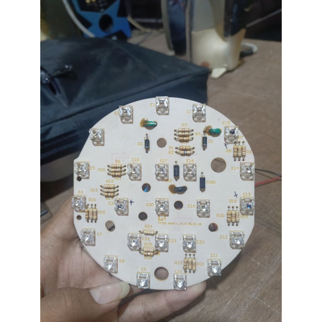 Lampu rem altis