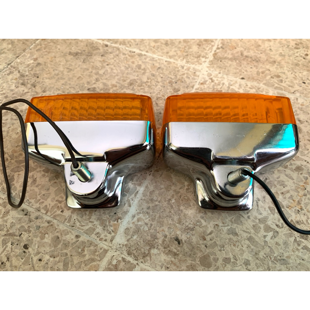 Lampu Sein Sen Reteng Reting Depan Yamaha V75 V 75 Original Ori NOS