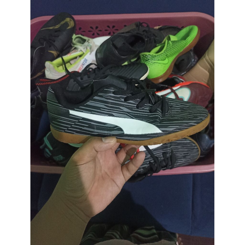preloved sepatu futsal anak