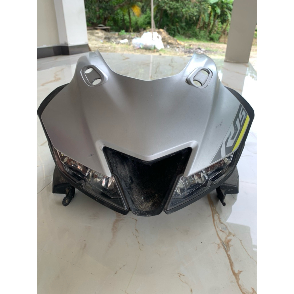 lampu depan r15 v3