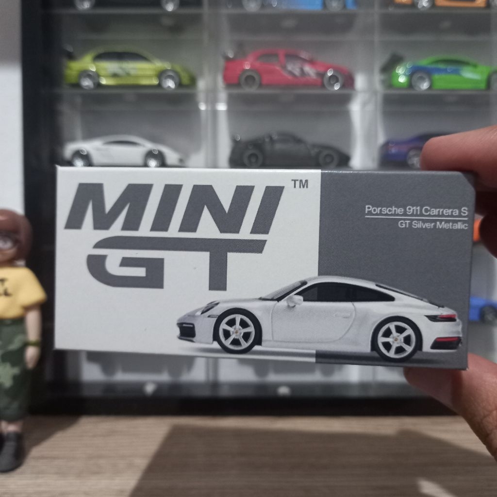 Custom Box #210 Porsche 911 Carrera S GT Silver Metallic MiniGT