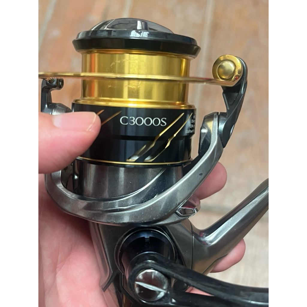 Shimano Vanquish Tahun 2016 C3000HG (Spool C3000S)
