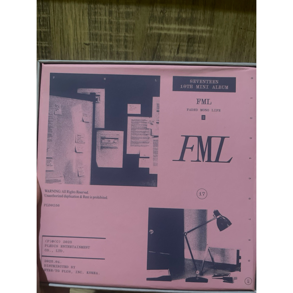 Album Seventeen FML