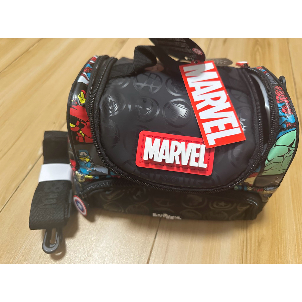 lunch box smiggle marvel