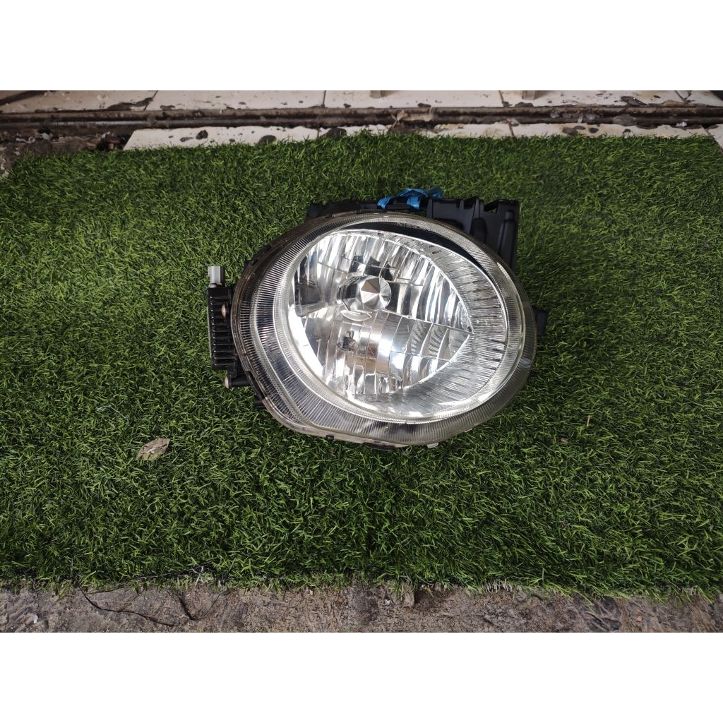 Headlamp Lampu Depan Nissan Juke HID Kanan Original