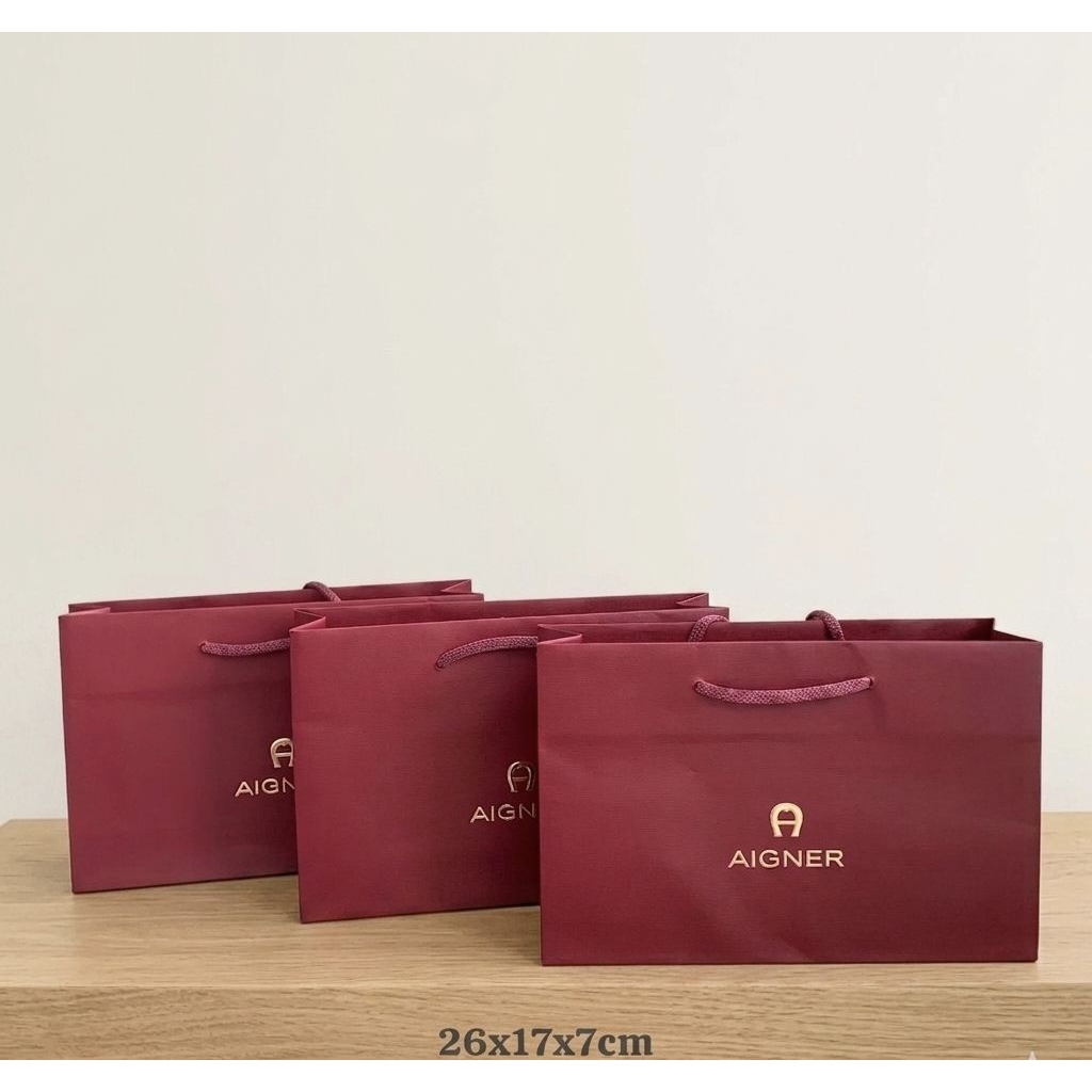 paper bag aigner ori store