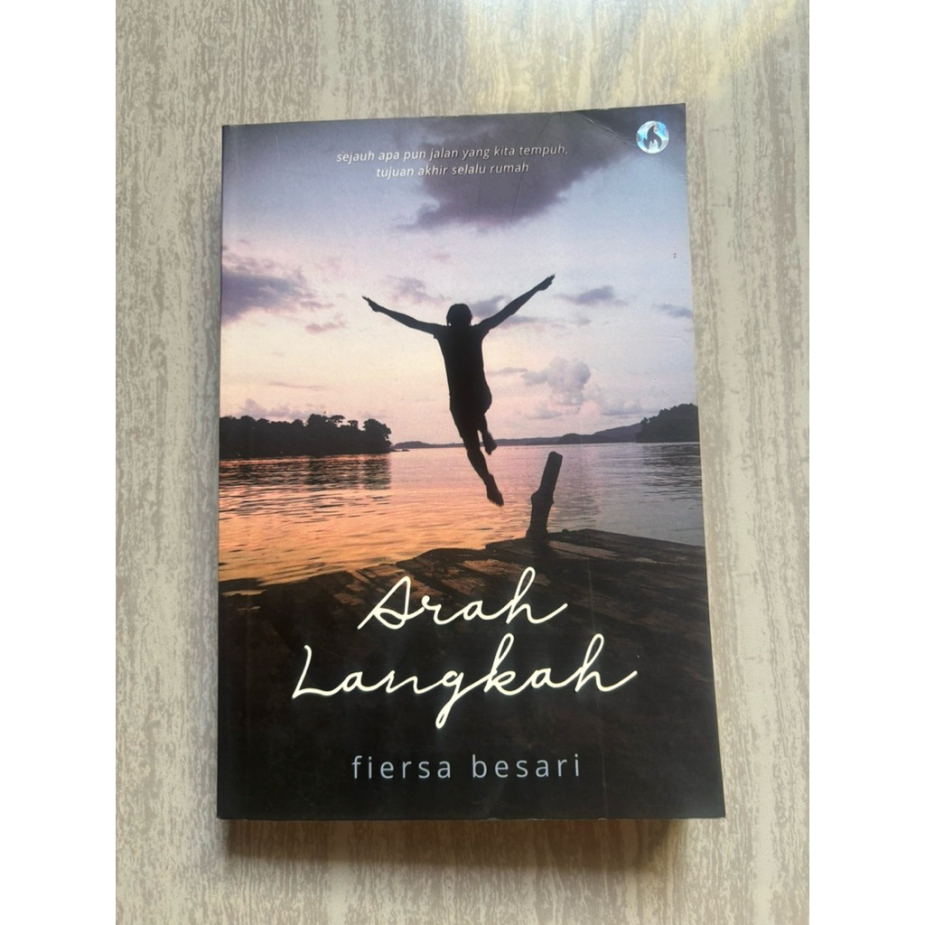 Preloved Buku Novel: Arah Langkah (Fiersa Besari)