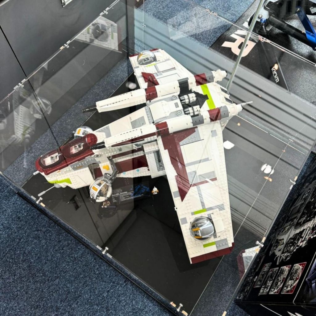 Akrilik Box Display Kotak Lego 75309 Republic Gunship Star Wars