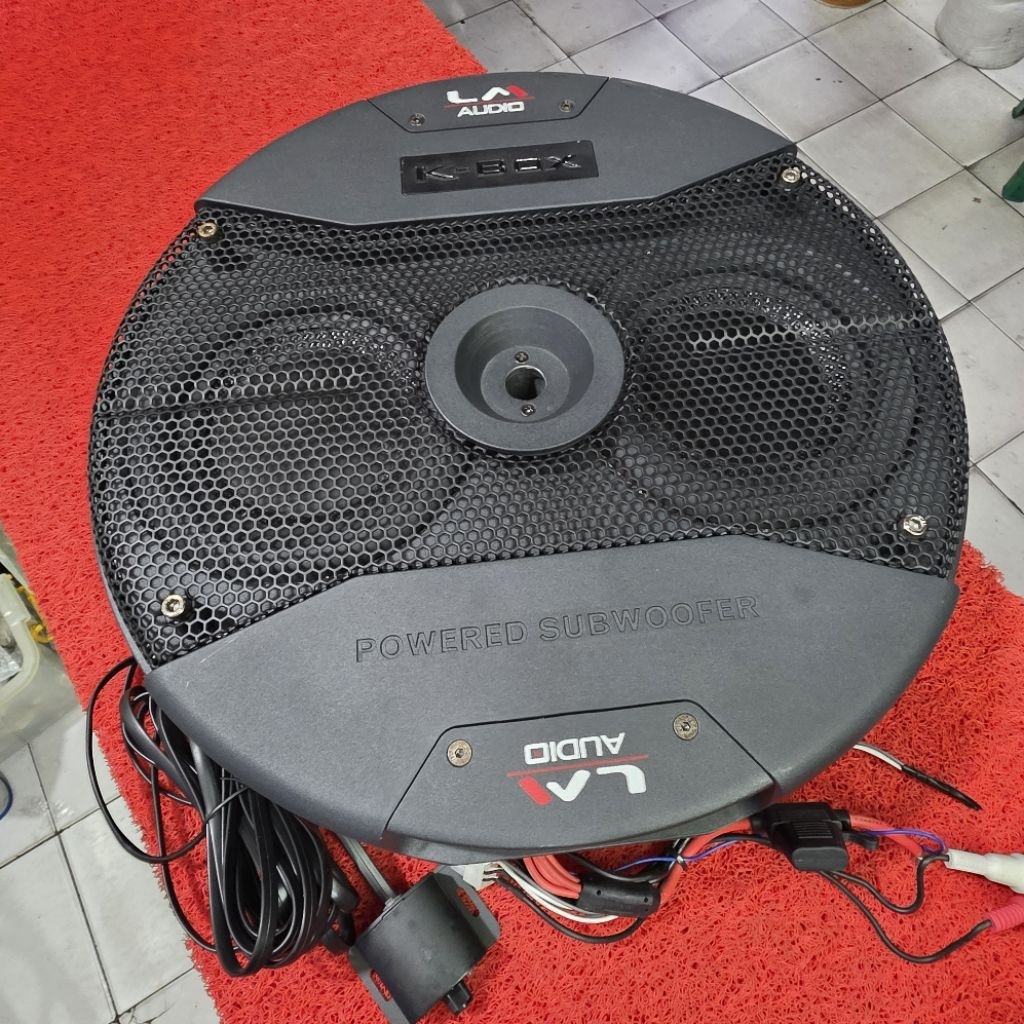 Subwoofer Aktif LM AUDIO KBOX LM-100S Subwoofer Aktif Ban Serep LM AUDIO