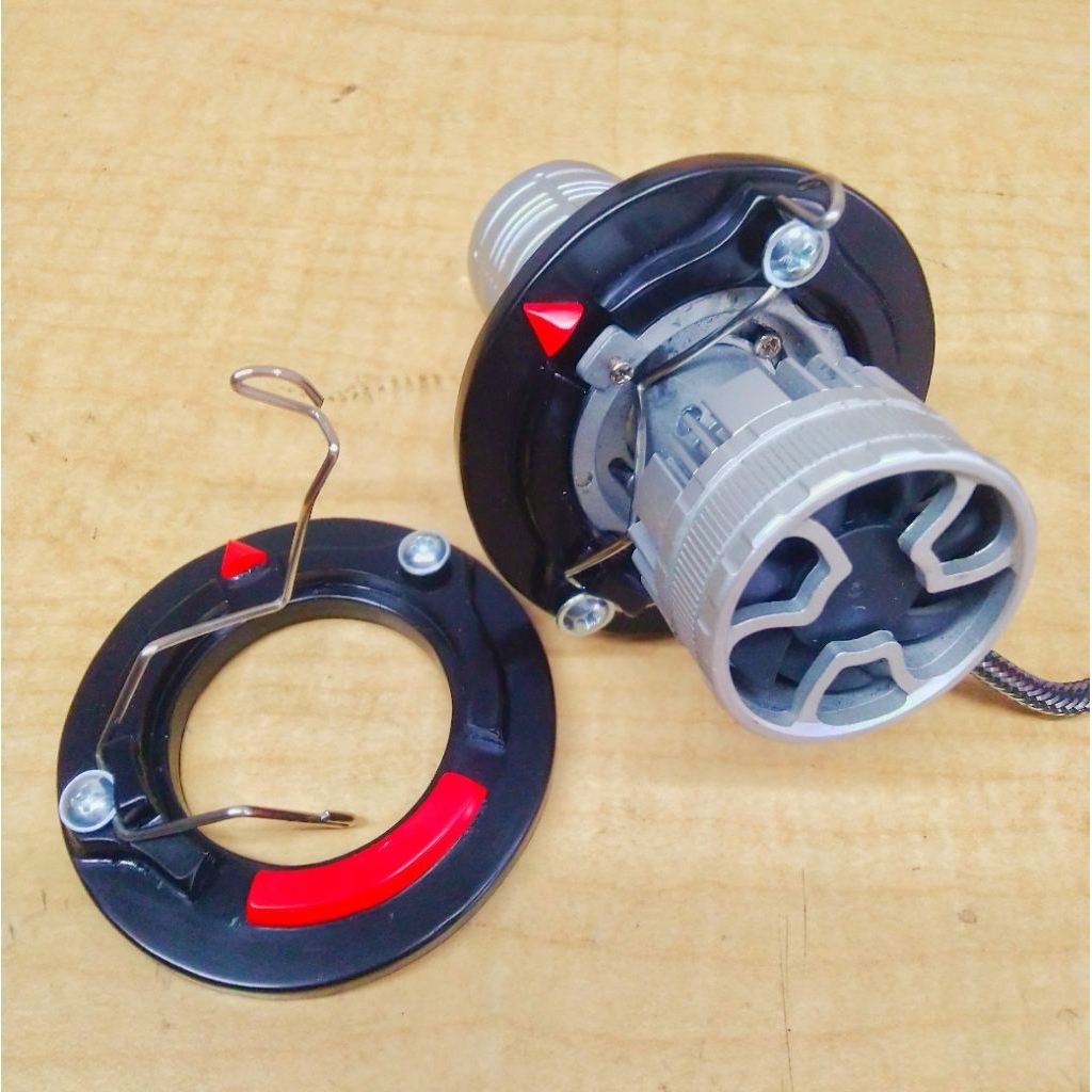dudukan / adapter lampu mini projie H4 konverter h6 ke h4 model kecil.