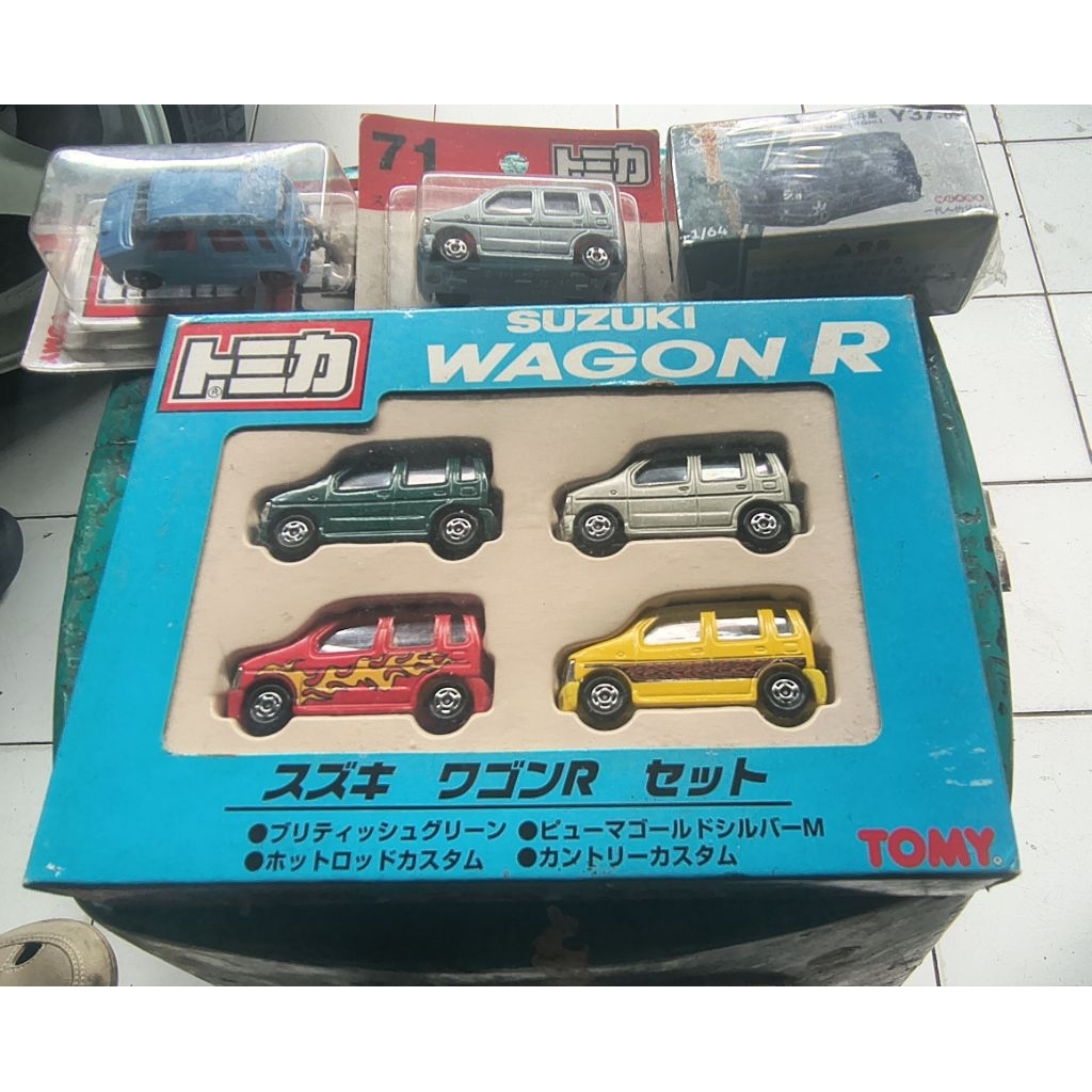 die cast xcartoys tomica