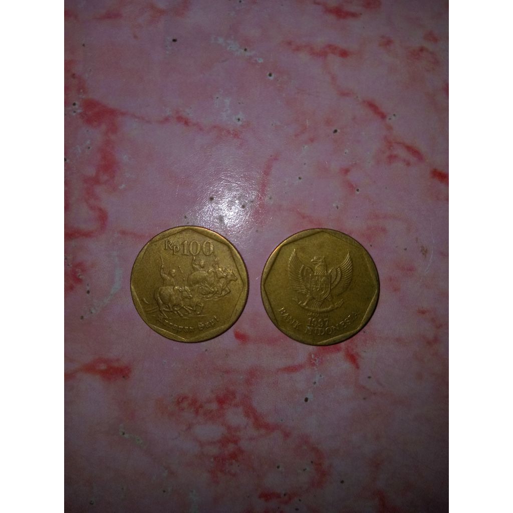 Uang Koin Emas 100 Rupiah Karapan Sapi 1991