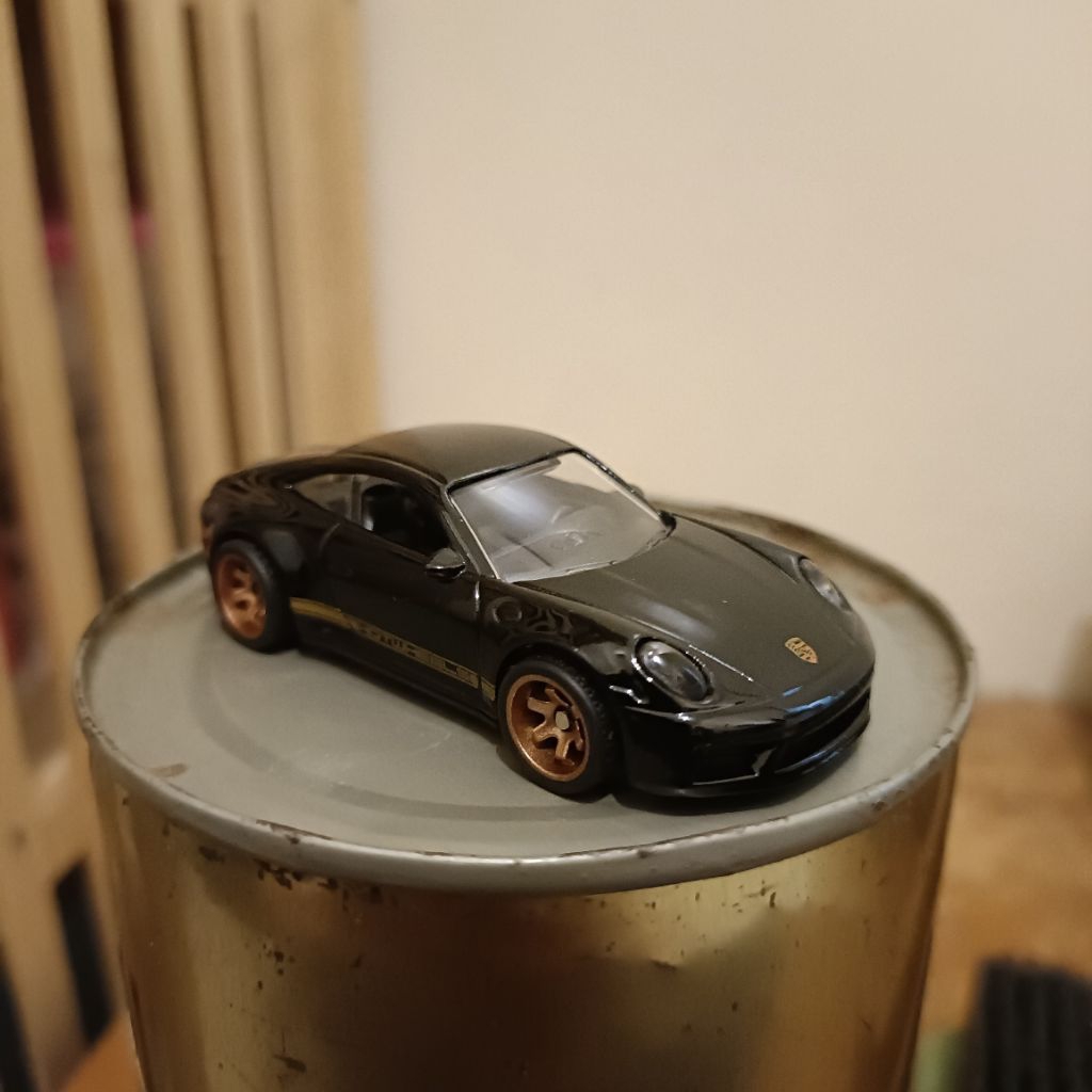 hot wheels porsche 911 carrera black hitam custom velg ban karet