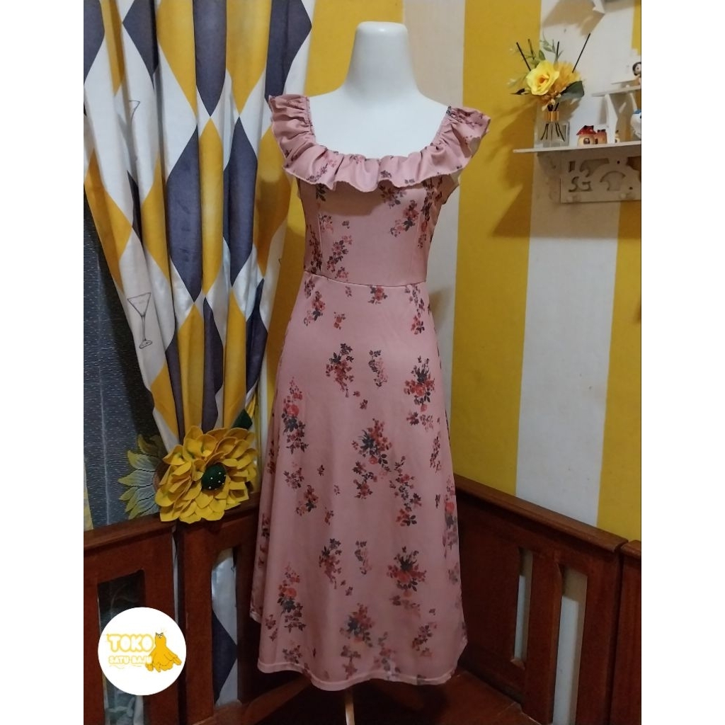 dress bunga bunga pink