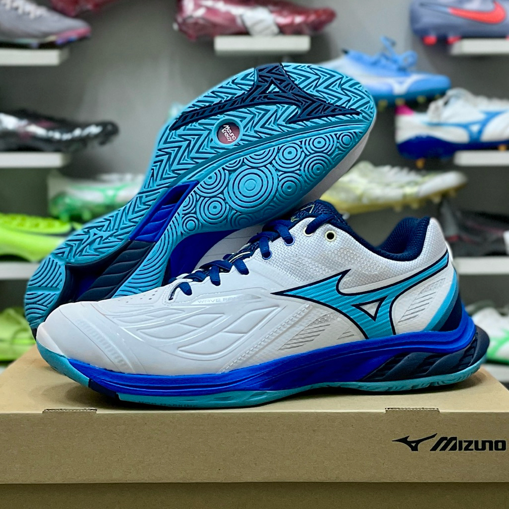 Mizuno Wave Fang 2 white/river blue sepatu badminton