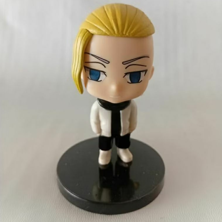 Mainan Action Figure Anime Tokyo Revengers