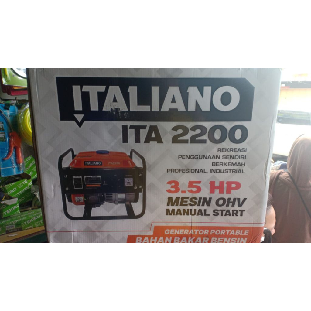 Genset/ Portable gasoline Generator Italiano 2200 1000 watt