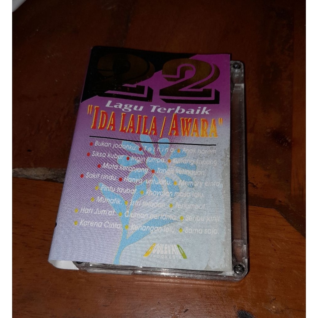 Kaset pita Ida Laila