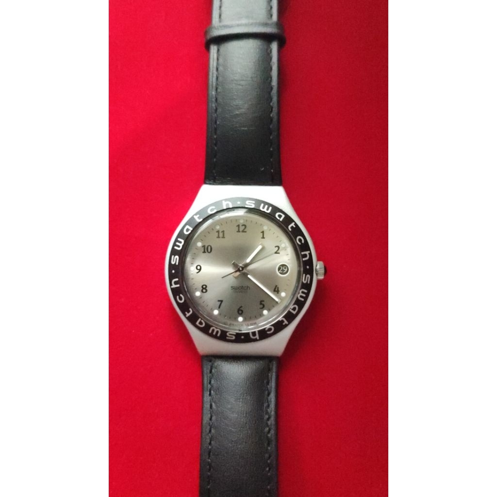Swatch Irony Aluminium Banquise YGS4004 100% Original