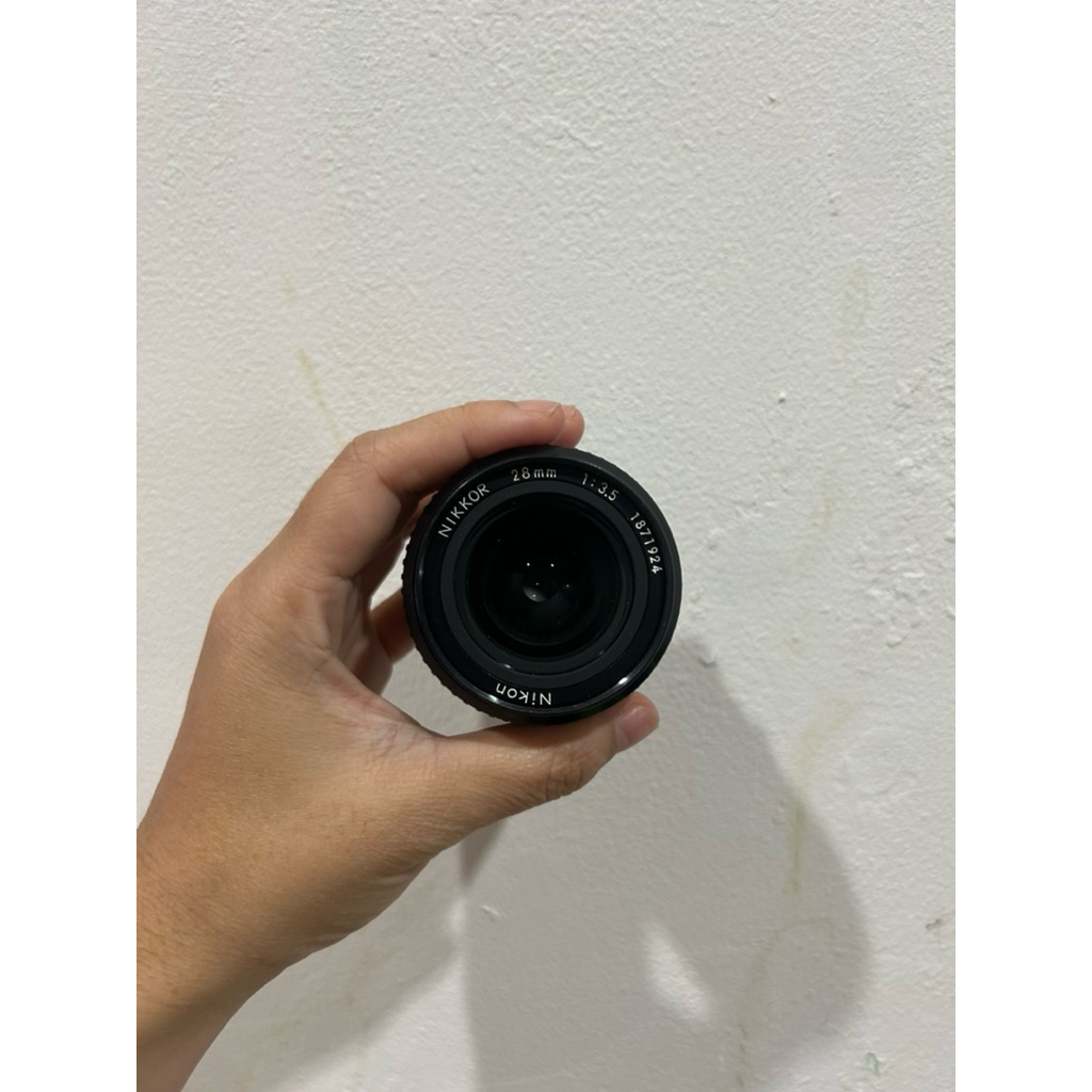 LENSA NIKON 28mm