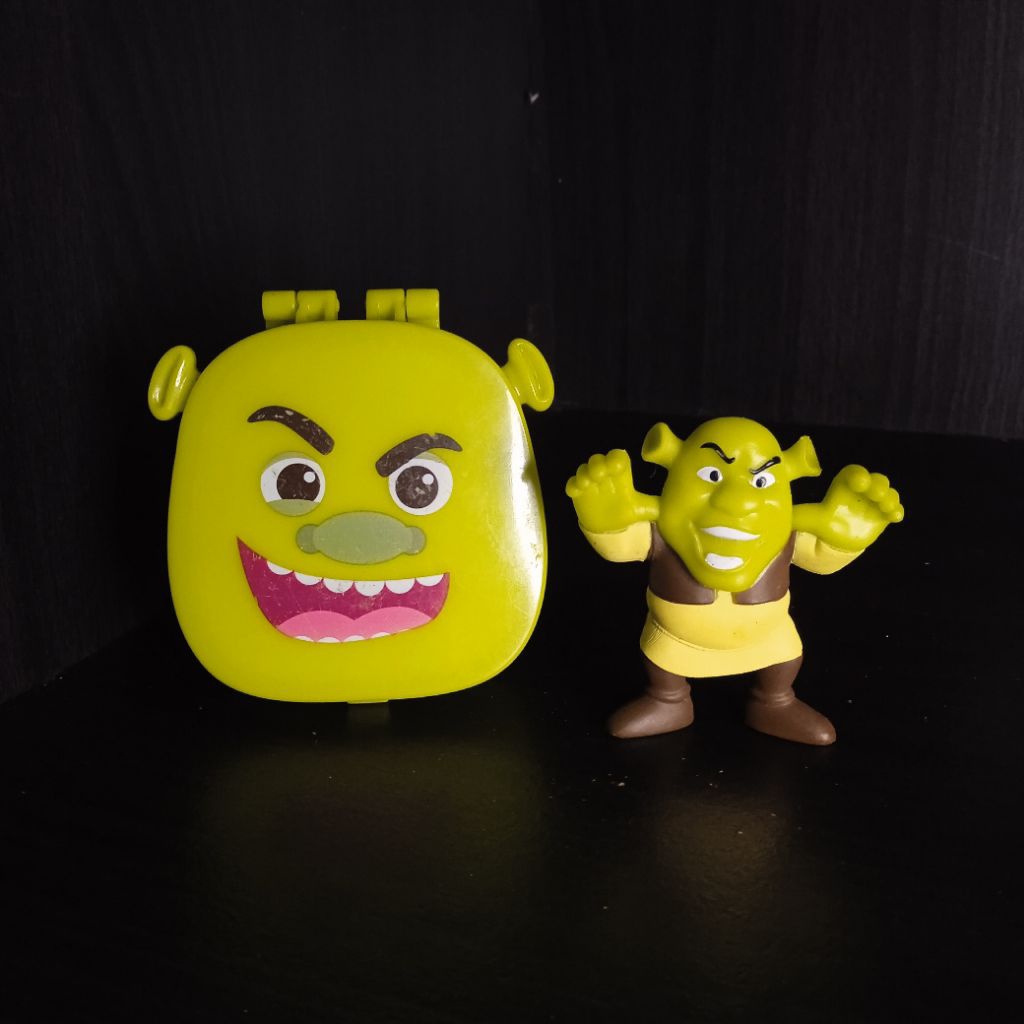 Preloved Figure Shrek McDonald 2021