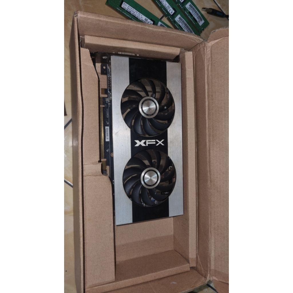 VGA AMD XFX HD 7770 Minus