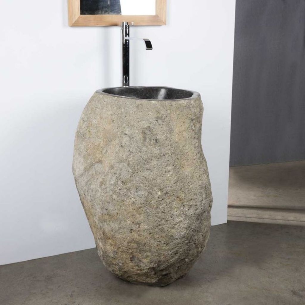 pedestal batu sungai asli